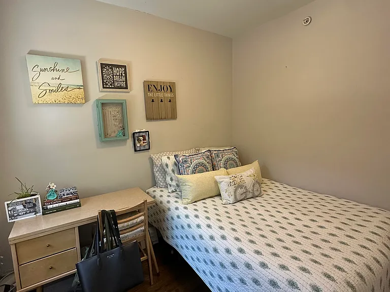 62 W Rutland Sq #2 — Photo 7