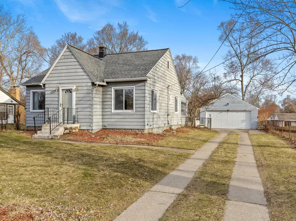 1225 Aberdeen St NE, Grand Rapids, MI 49505