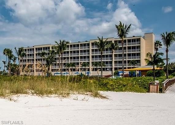 3rd image of 140 Estero Blvd #2402