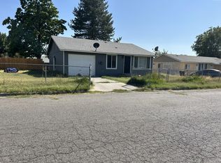 1810 Queen St, Grandview, WA