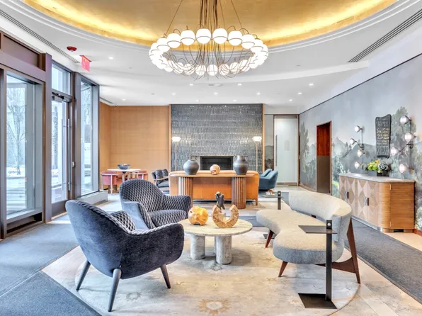 560 West 43rd Street image 5 of 14