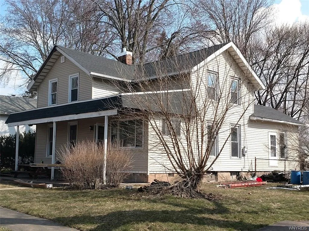 43 Adam St photo 1