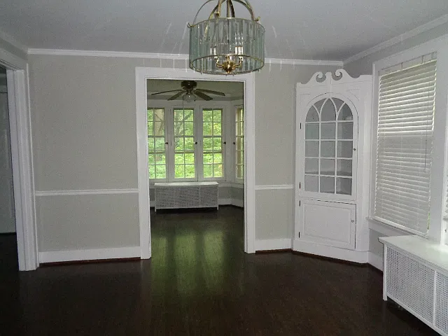 4 bed, 2.5 bath, 1450 sqft, $2,395 — Photo 3