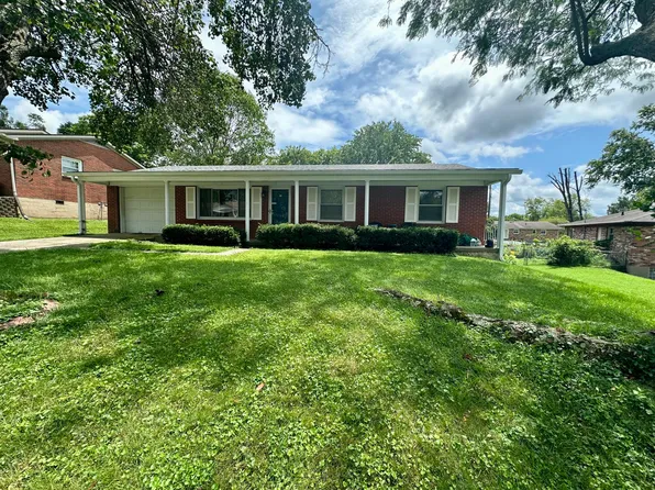 140 Cherokee Dr, Winchester, KY 40391