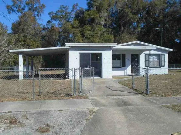 709 W Mansfield St, Deland, FL 32720