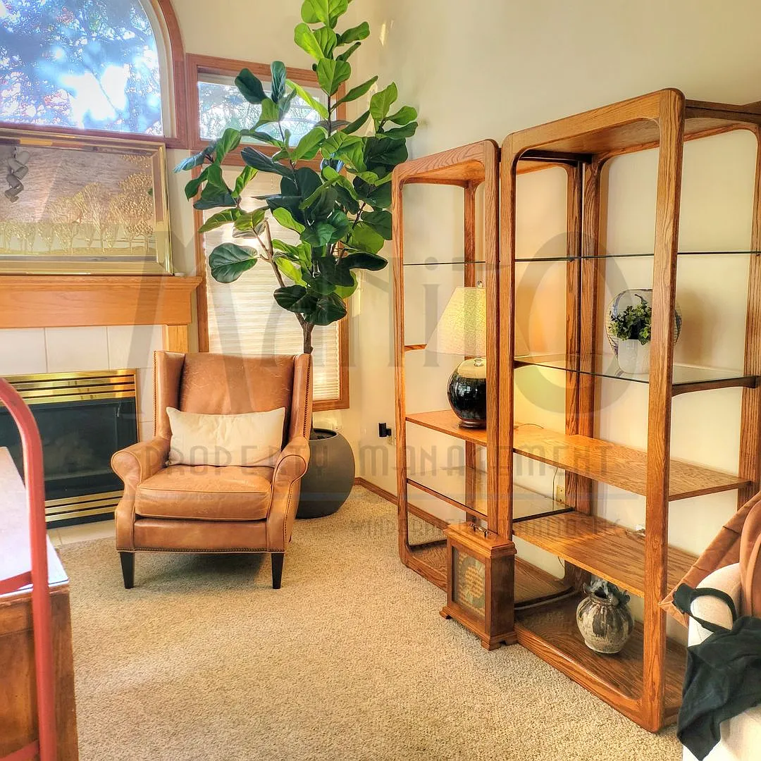 Furnished Rancher — Photo 4