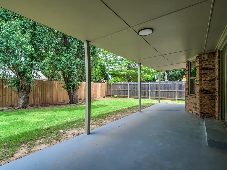2809 Countrywood Ln — Photo 53