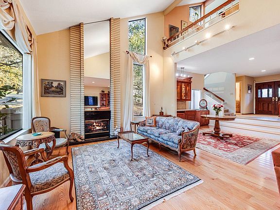 5th image of 5941 Drytown Pl