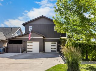 654 NE Providence Dr, Bend, OR 97701