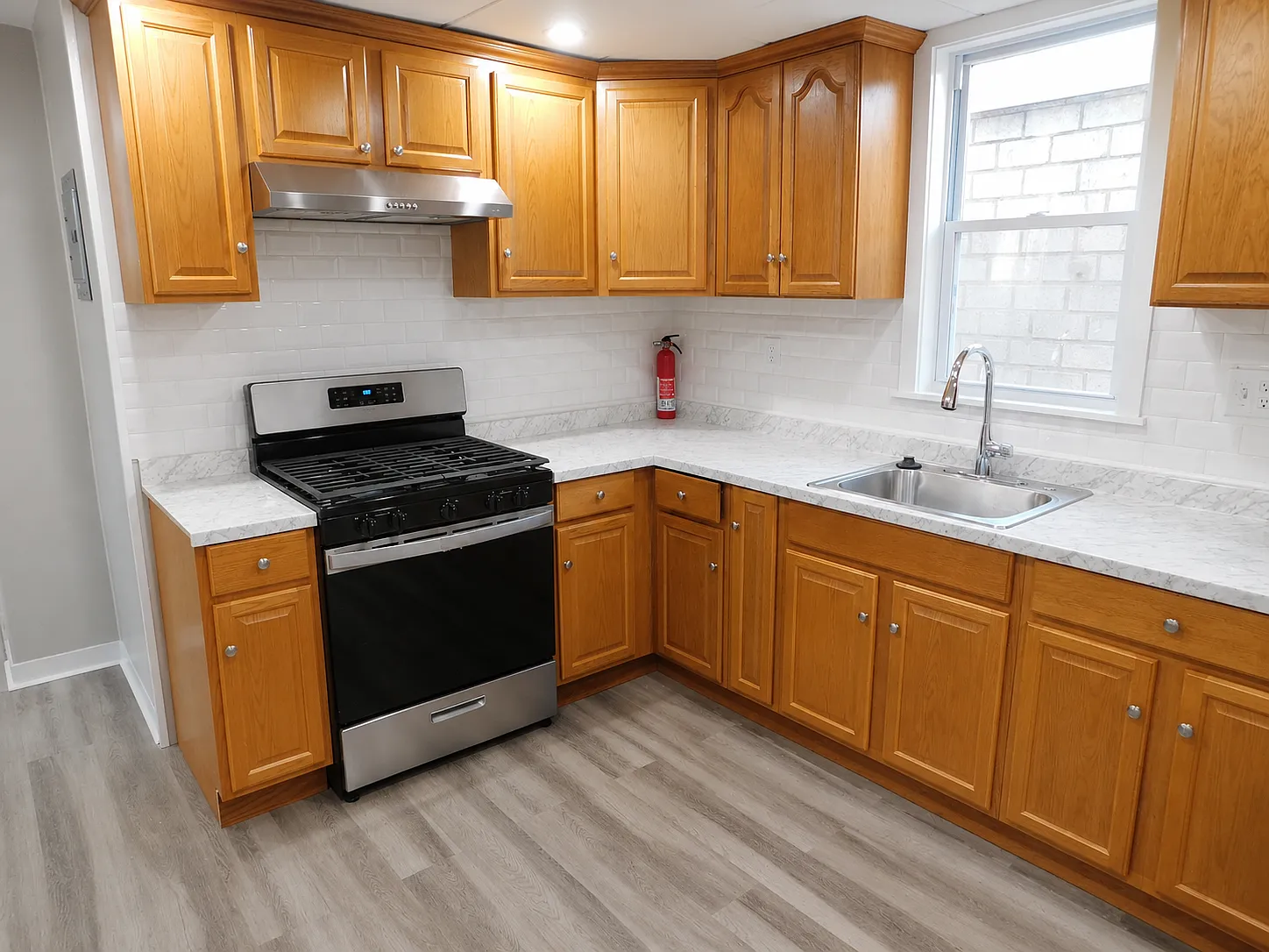 2 bed, 850 sqft, $2,900 — Photo 1
