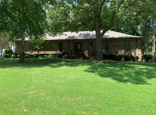 2100 Greenleaf Trl, Jonesboro, AR 72401