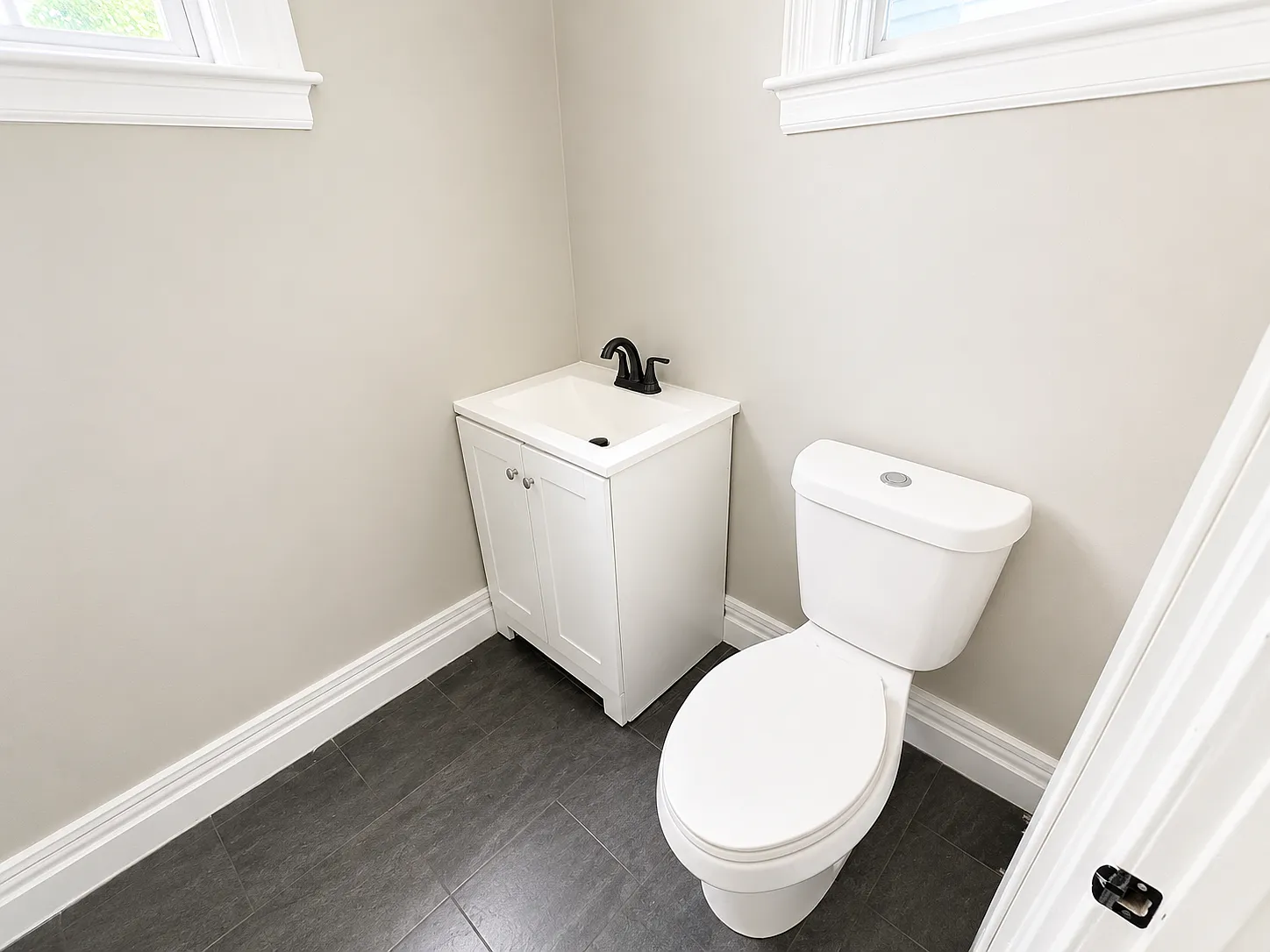 63 Farley Ave — Photo 1