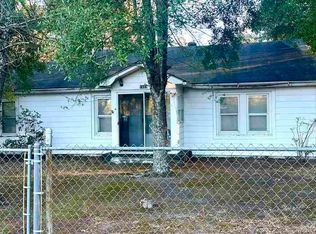 1405 Hodges Dr, Hartsville, SC 29550