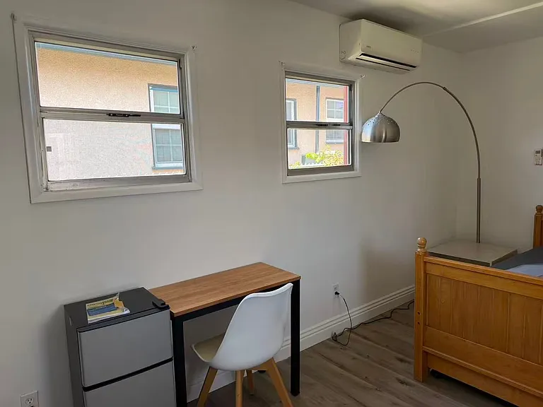 2309 Schoolside Ave #1 — Photo 7