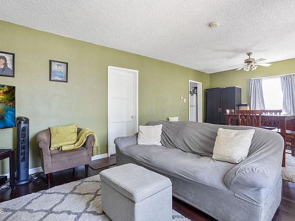 5th image of 8114 Garvalia Ave