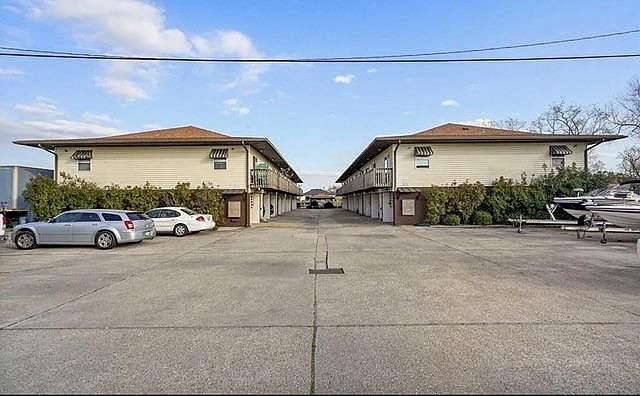 1st image of 4636 Pontchartrain Dr APT E