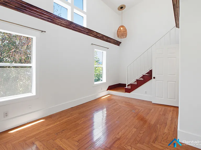 4139 Cahuenga Blvd #102 — Photo 16