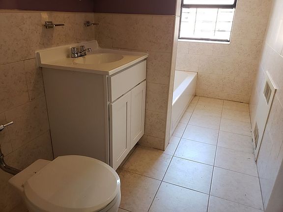 5th image of 590 Ocean Ave APT 3A