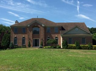 2 Lebers Ln, Millstone Township, NJ 08510