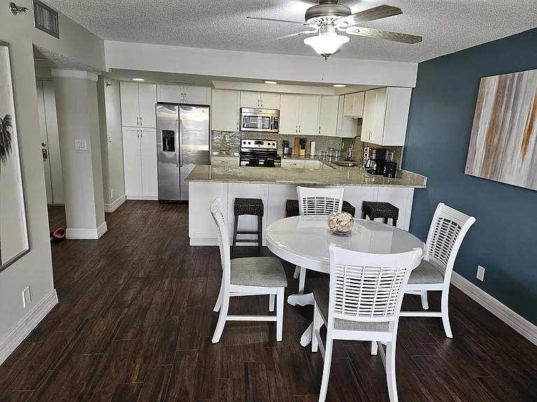1480 Gulf Blvd — Photo 6