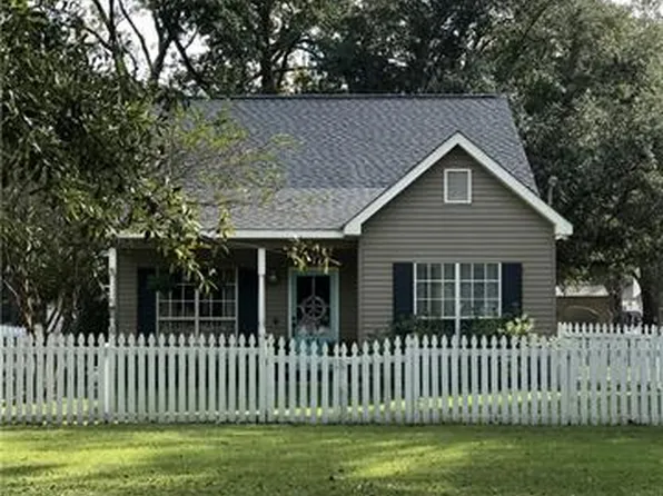 411 Highway 1085, Madisonville, LA 70447