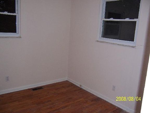 5th image of 449 W Gimber Ct