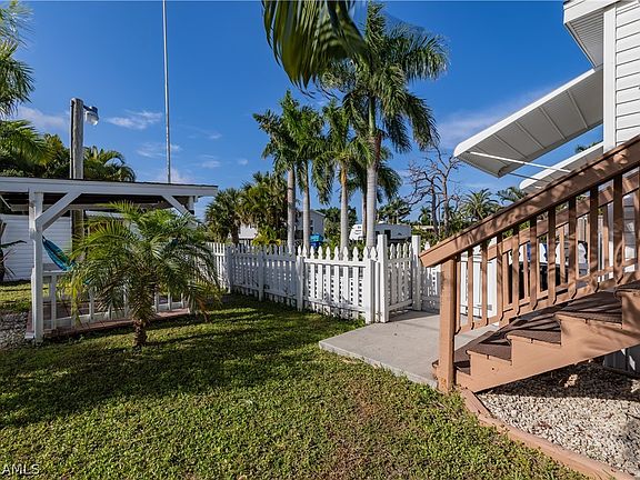 5th image of 5698 Meadowlark Ln