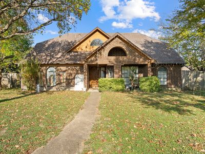 822 Aspen Ln, Desoto, TX, 75115