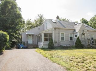 201 Woodmont St, West Springfield, MA 01089