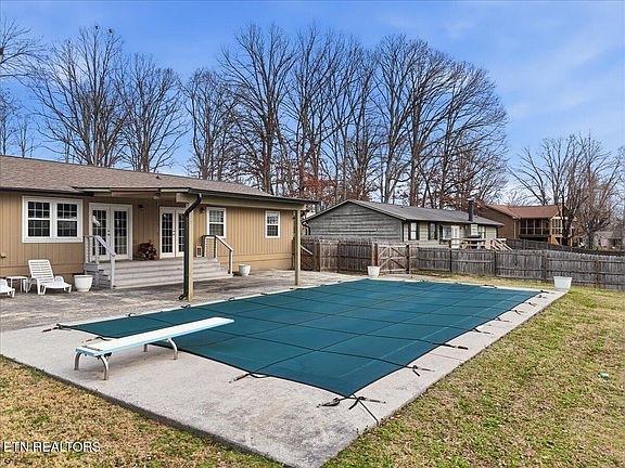4th image of 12908 Butterfield Ln