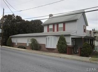 5637 N Coplay Rd, Whitehall, PA 18052