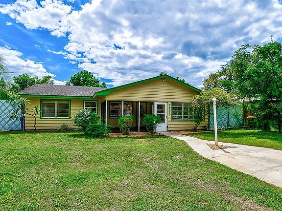 2nd image of 2880 Sequoia Ln