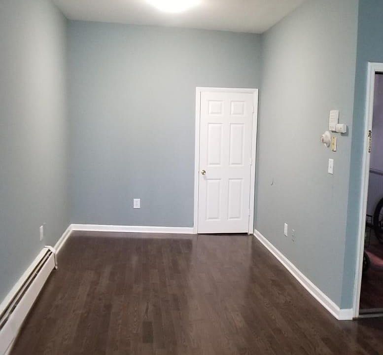 2nd image of 186 South St APT 11M