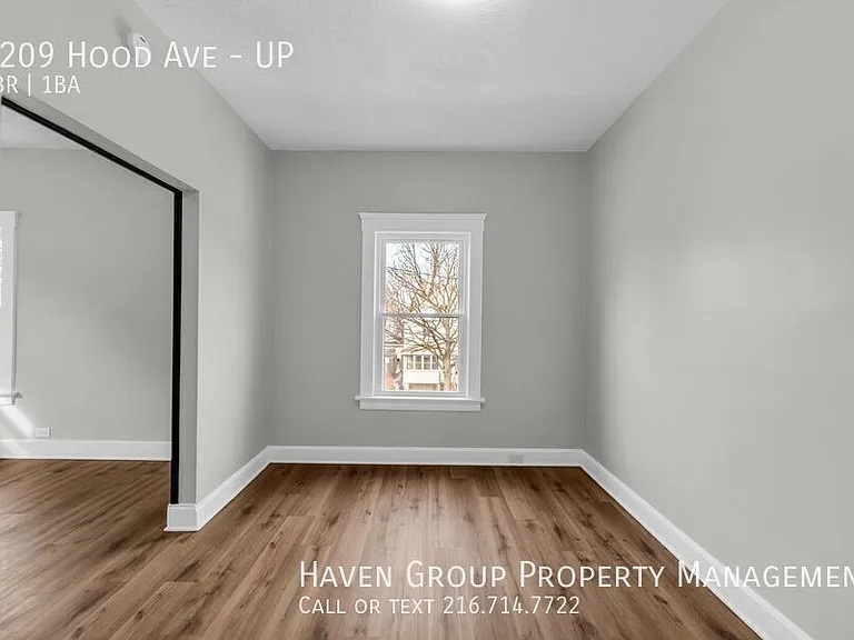 2209 Hood Ave #UP — Photo 7