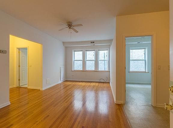 4th image of 3215 N Cicero Ave APT 204