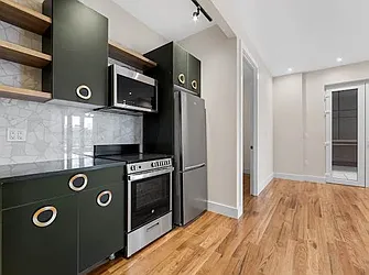 Rented by Doorway NYC, LLC