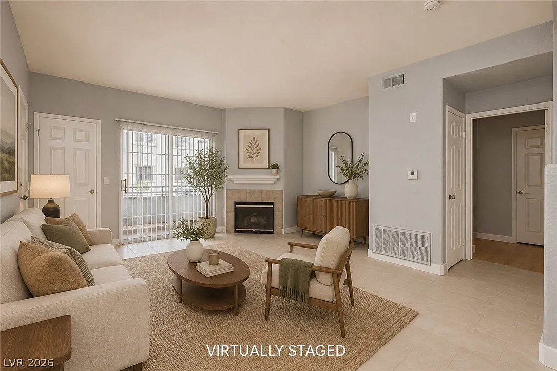 2 bed, 2.0 bath, 976 sqft, $1,390 — Photo 4