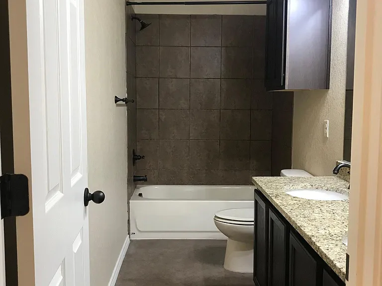 2558 Pahmeyer Rd — Photo 17