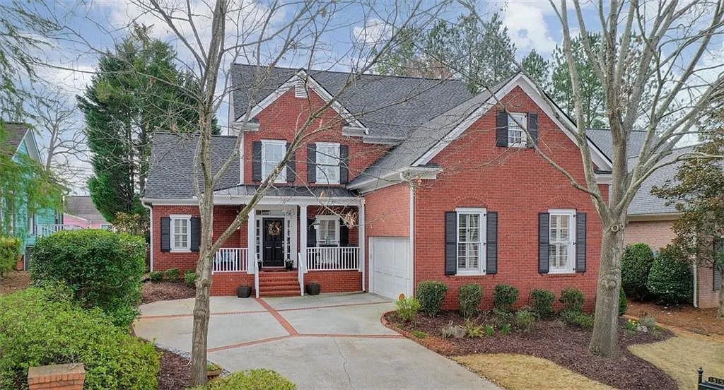 4 bed, 2779 sqft, $4,700 — Photo 1