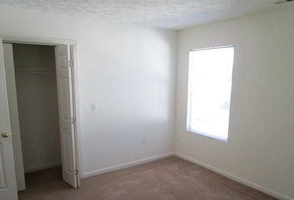 5th image of 317 Cedar Hill Dr