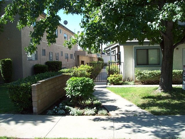 1st image of 332 W Center St APT D