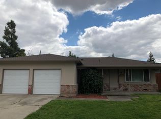 6012 E Mohican Dr, Manteca, CA 95336