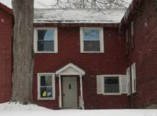 552 1/2 Main St, New York Mills, NY 13417