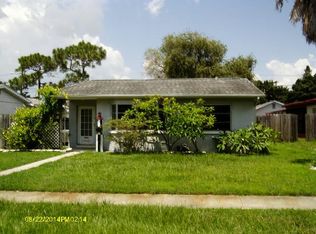 785 90th Ave N, Saint Petersburg, FL 33702
