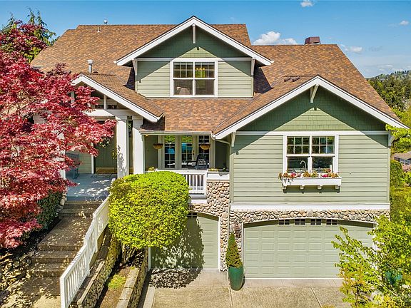 2nd image of 8305 144th Avenue SE