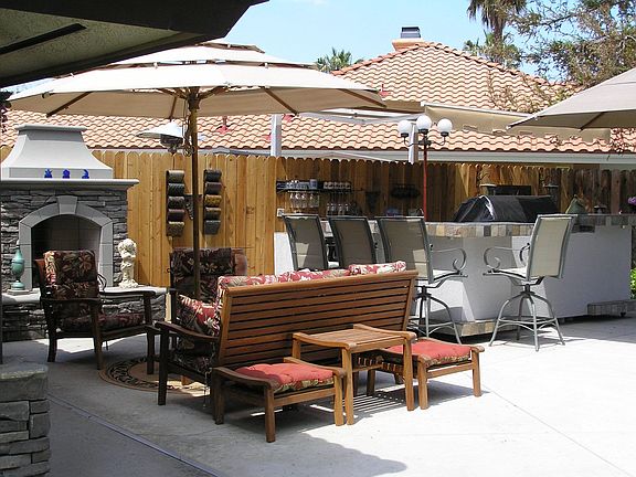 Outdoor fireplace and kitchen