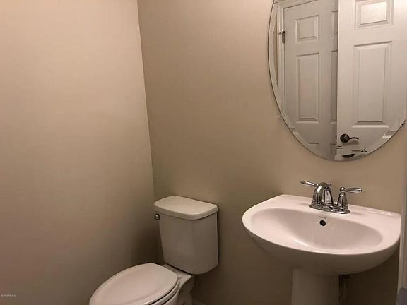 2nd image of 561 Richmond Dr