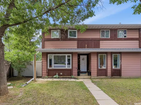 UNIT A & B-414 Gardiner PLACE, Saskatoon, SK S7N 2S9