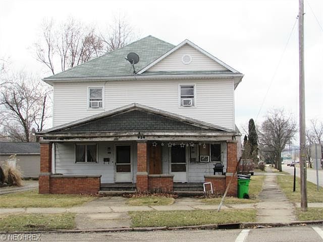 2nd image of 914 N Walnut St