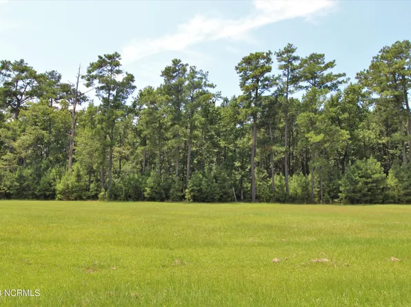 111 Bare Foot Court, Havelock, NC 28532
